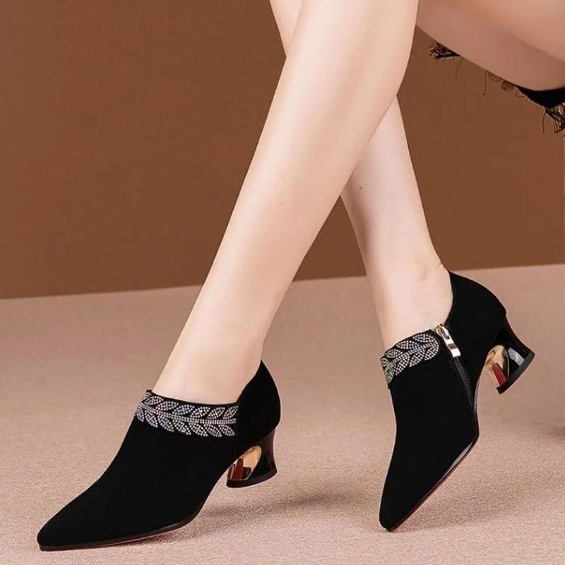 Women's Shoes Rhinestone Pointed Toe Mid-heel Chunky Heel Shoes Women's Matte Black Deep-mouth Shoes Women's High Heels