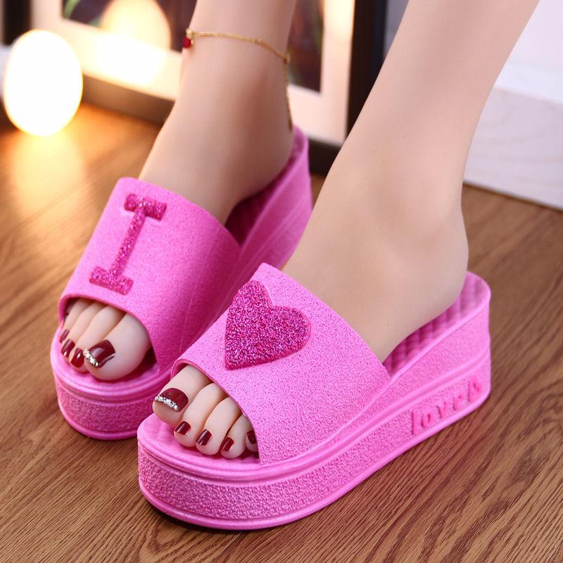 Slippers Female Cute Peach Heart Thick-soled Sandals and Slippers Home Bathroom Soft Bottom Mid-heel Flip-flop Non-slip Beach Shoes