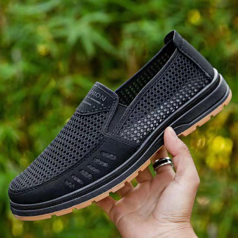 Summer Old Beijing Cloth Shoes Men's Breathable Casual Beef Tendon Sole Dad Shoes Middle-aged and Elderly Deodorant Slip-on Net Shoes