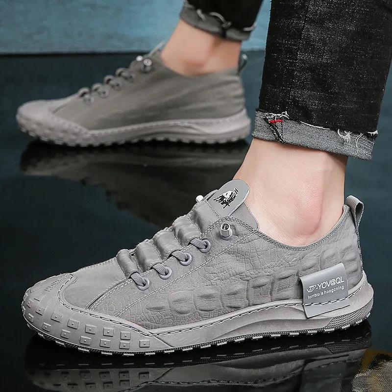 New Spring and Summer Men's Comfortable and Breathable Canvas Shoes Men's Flat Shoes Soft Men's Shoes