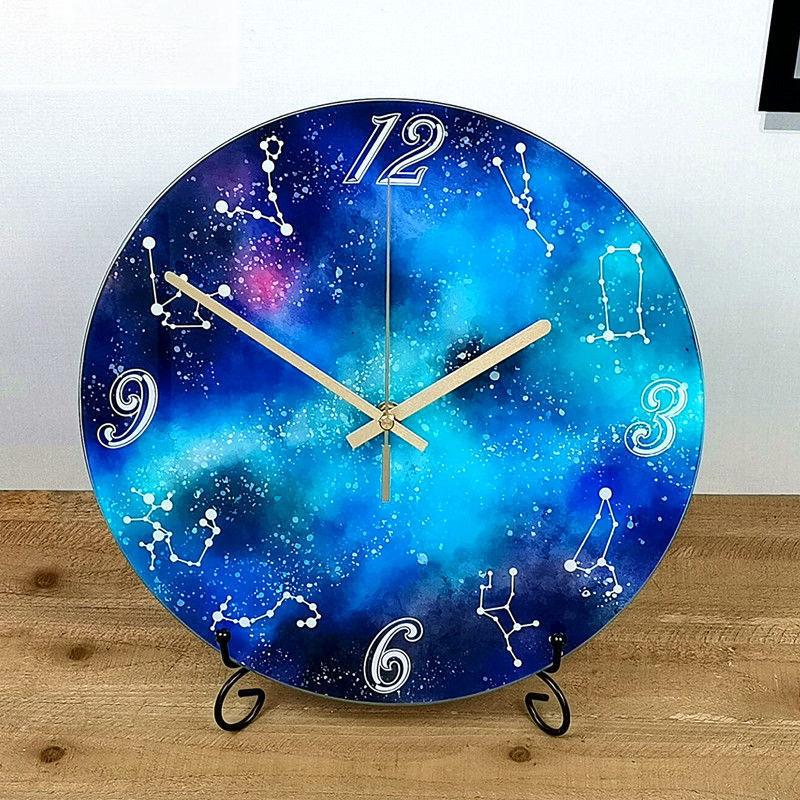 Nordic Personality Light Luxury Creative Minimalist Wall Clock Free Punching Mute Living Room Quartz Clock Simple Modern Home Clock