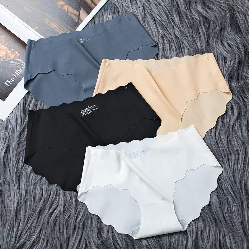 4Pcs/Set Ladies Large Size Casual Briefs Middle Waist Women's Panties Cotton Seamless Solid Color Underpants