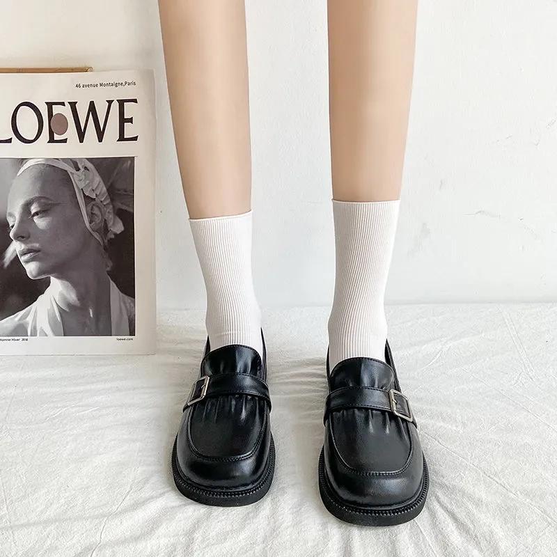 Female Retro British Style Black Leather Shoes Girls Spring Autumn Summer Flat Slip-on Single Shoes Casual Mother Home Shoes