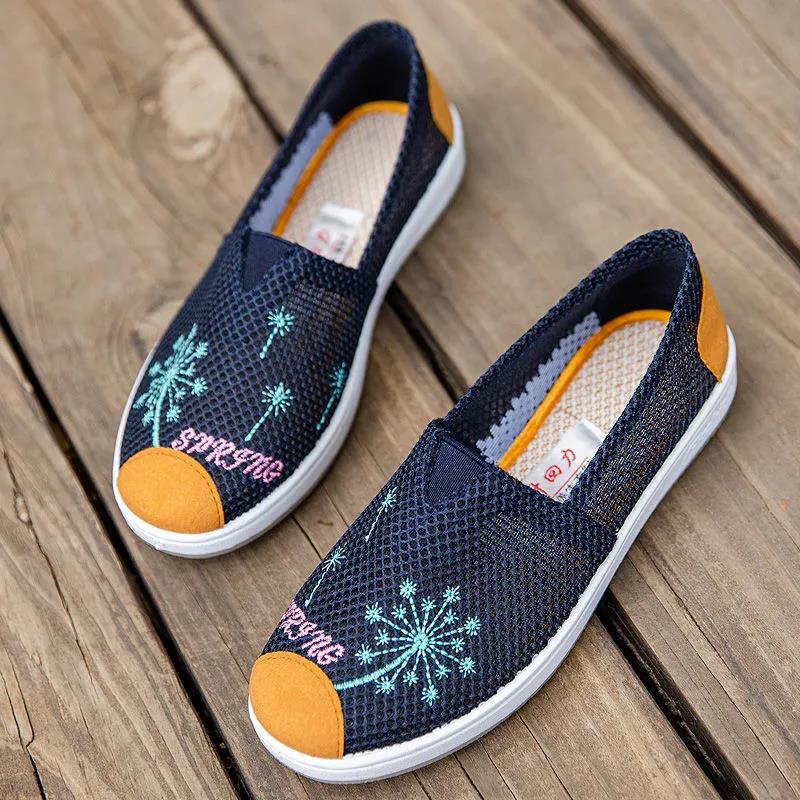 Breathable Net Shoes Women's Low-top Breathable Women's Single Shoes Flat Bottom One-step Embroidered Shoes Ladies Soft Bottom Wear-resistant Leisure