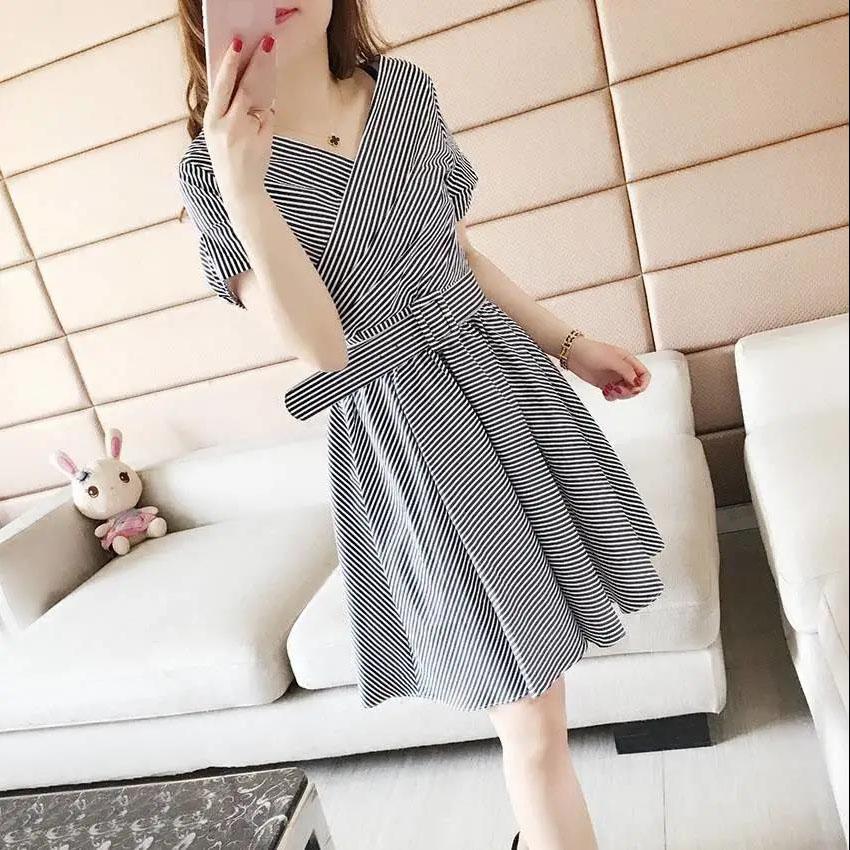 Female Summer Vintage High Waist Graceful Holiday Dress Elegant Slim Pleated Striped V-neck Party Dress