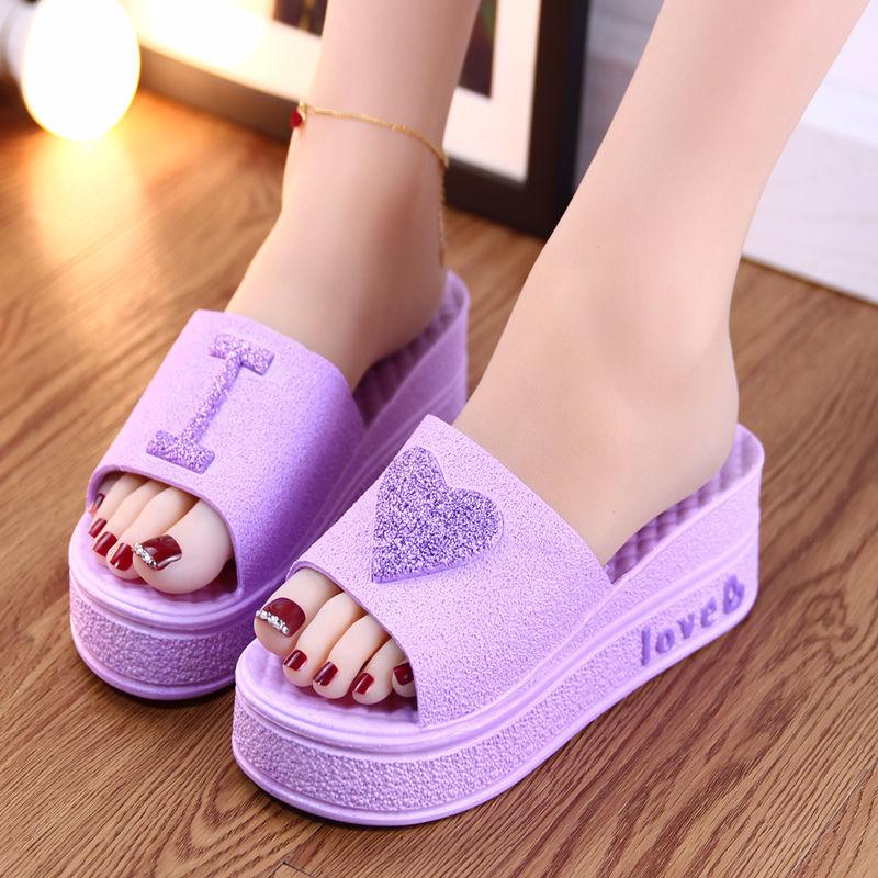 Slippers Female Cute Peach Heart Thick-soled Sandals and Slippers Home Bathroom Soft Bottom Mid-heel Flip-flop Non-slip Beach Shoes