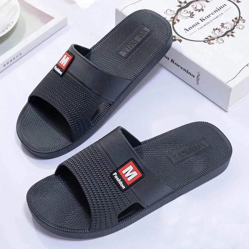 Men's Thick-soled Slippers Outdoor Flip-flops Indoor Bathroom Non-slip Slippers Soft Bottom Wear-resistant Hotel Sandals Summer Waterproof Slippers