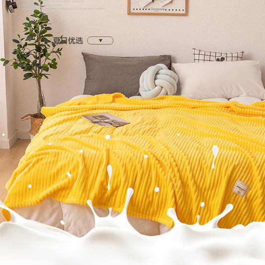 Skin-friendly Flannel Blanket Warm Napping Leisure Blanket Towel Blanket Single Double Summer Thin Blanket