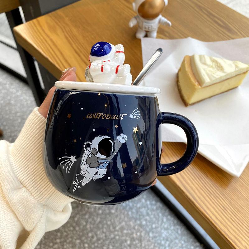 Starry Sky Mug with Lid Spoon Astronaut Ceramic Cup Nordic Male and Female Students Milk Coffee Cup Couple Cup