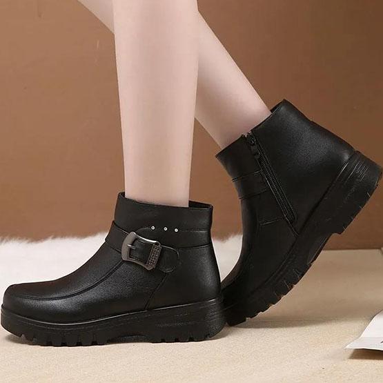 Winter Snow Cotton Shoes Women's Plush Thickened Short Boots Female Large Size Non Slip Leather Shoes Mother's Soft Flat Cotton Boots