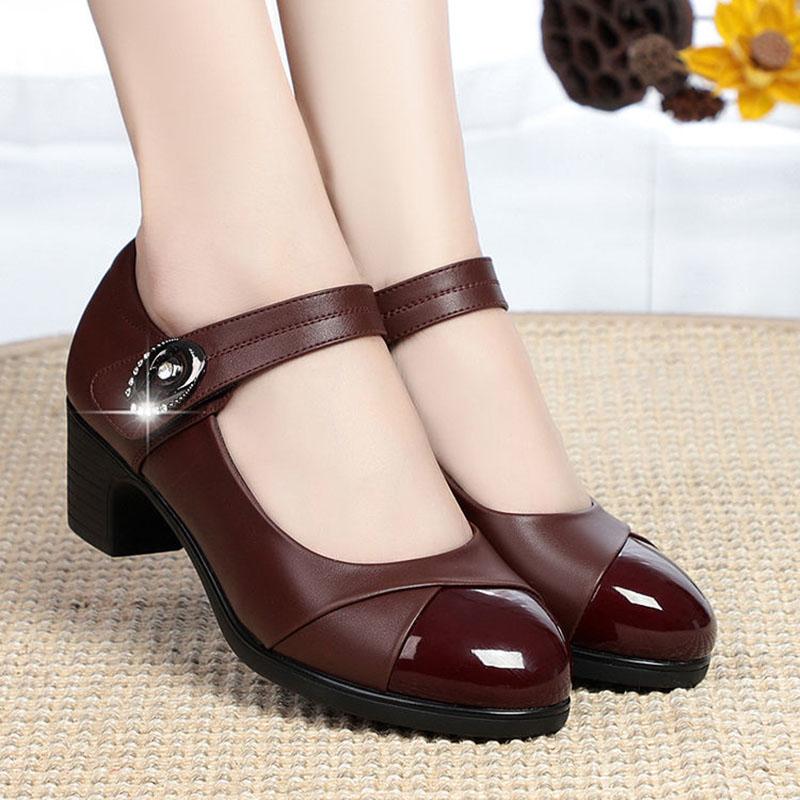 Spring and Autumn Mother's Soft Sole Comfortable Women's Single Shoes Real Soft Leather Shoes Thick Heel Middle-aged Velcro Mid-heel Shoes