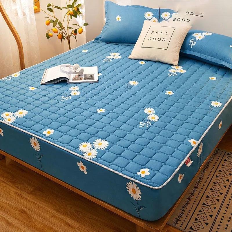 Waterproof Quilted Mattress Cover One-piece Elastic Breathable Bedspread Cover Mattress Protection Cover Non-slip Dust Cover