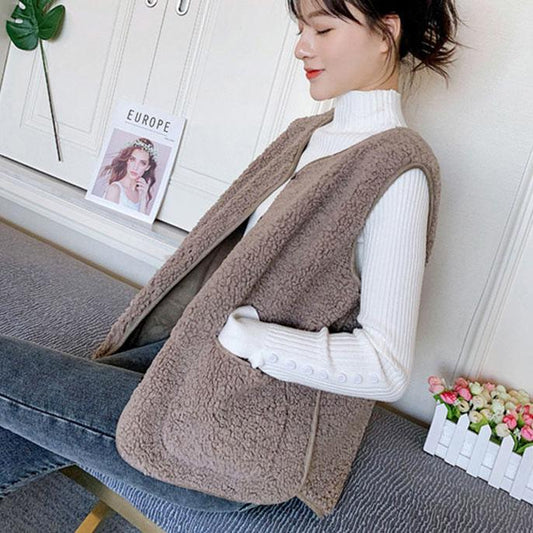 Women's Winter Lambswool Short Vest Vintage Warm Sleeveless Cotton Outwear Female Casual Large Size Waistcoat