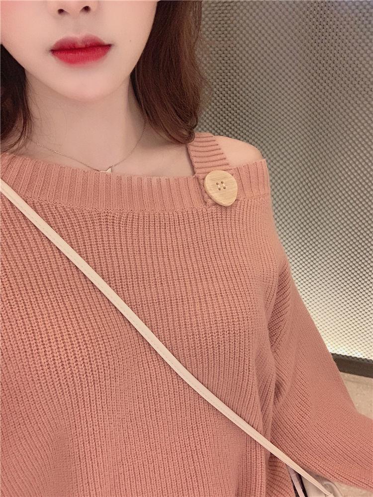 Autumn and Winter Loose Pullover Sweater Feminine Off-shoulder Long-sleeved Knitted Solid Color Warm Bottoming Top