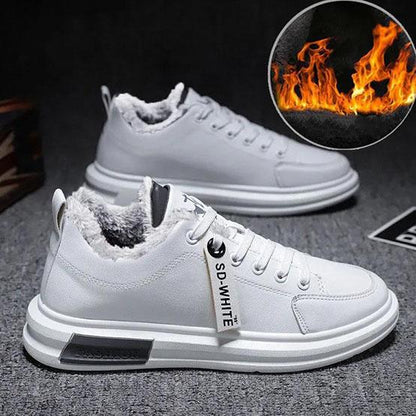 Men's Winter Flat Cotton Shoes Large Size Plush Warm Casual Shoes Men's Versatile Non Slip Sneakers