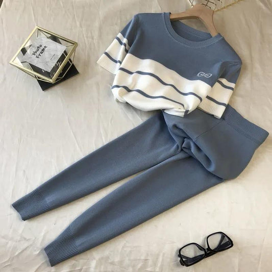 Sweet Bow Contrast Stitching Korean Casual Knitting Short-sleeved Top + Elasticated Feet Pants Pants Suit