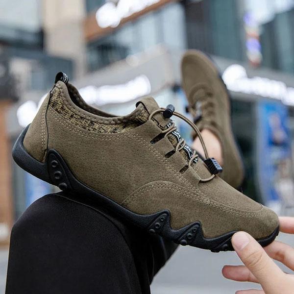 Spring Men's Leather Shoes Casual Sports Shoes Men's Breathable Leather All-match Student Shoes Wear-resistant Skid Skateboard Shoes