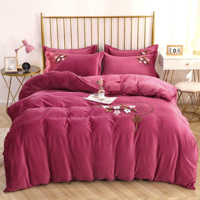 Thick Flannel Coral Fleece Bedding Sheets and Duvet Cover Warm Crystal Fleece Four-piece Suit