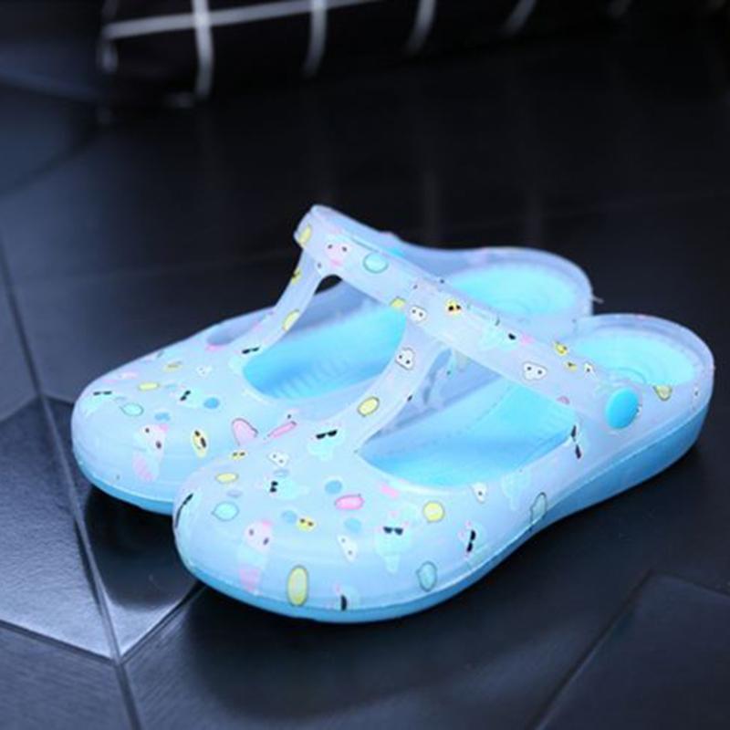 New Summer Print Female Beach Shoes Female Slippers Summer Hole Shoes Women's Shoes