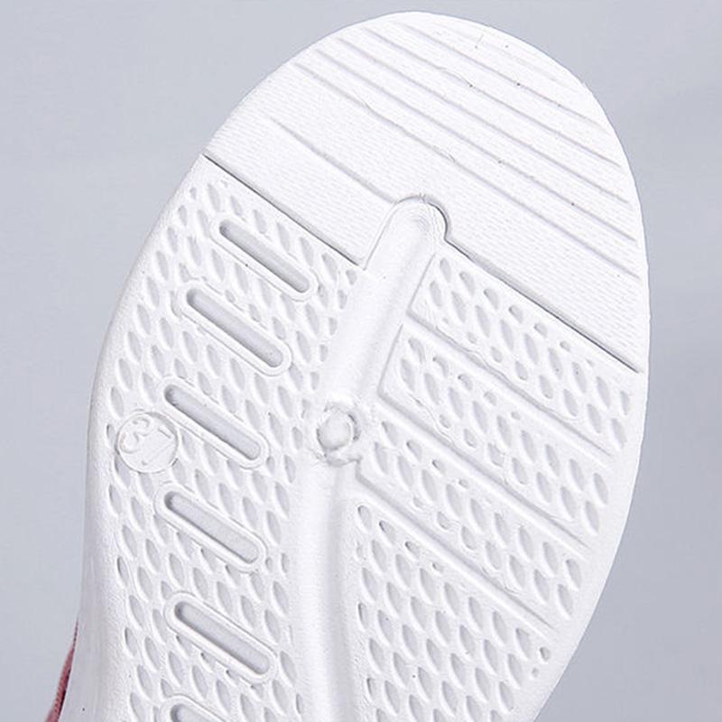 Ladies Net Shoes Summer Flying Sneakers Ladies Breathable Soft Sole Running Shoes Mom's Shoes Single Shoes