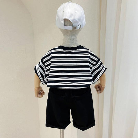 Boy's Suit Summer Small and Medium-sized Children's Striped T-shirt Thin Section Solid Color Button Children's Shorts Tide Two-piece Suit