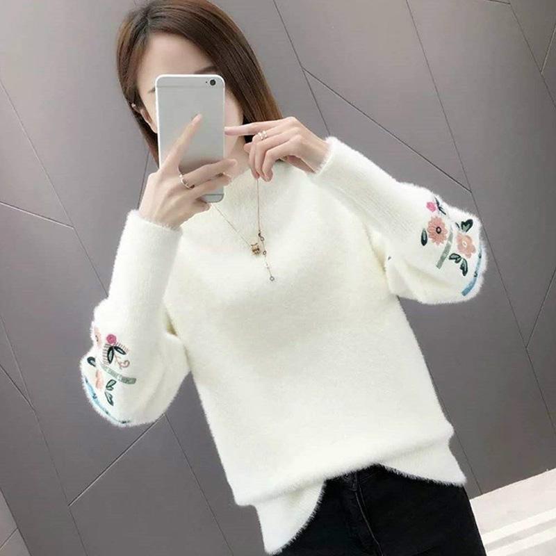 Large Size Sweater Water Velvet Round Neck Sweater Cashmere Warm Sweater Winter Ladies Long Sleeves