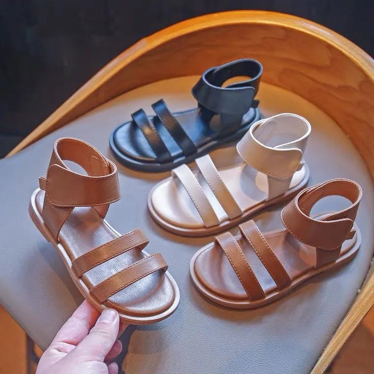 Girls Sandals Girls Summer Soft Sole Low Heel Roman Hollow Beach Sandals Anti-slip Solid Color Casual Princess Sandals