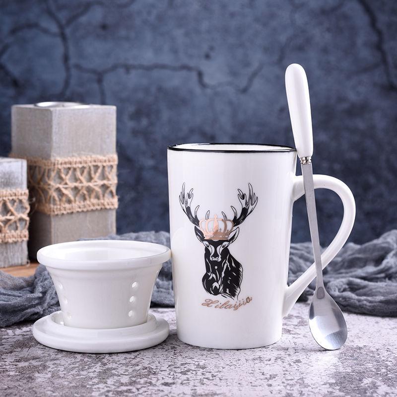 Creative Ceramic Cup Large Capacity Water Cup Mug Couple Simple Milk Cup with Lid and Spoon