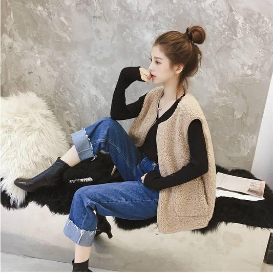 Woman Vest Winter Short Vests of Women Single Breasted Faux Lamb Wool Vest Coat Turn-down Collar