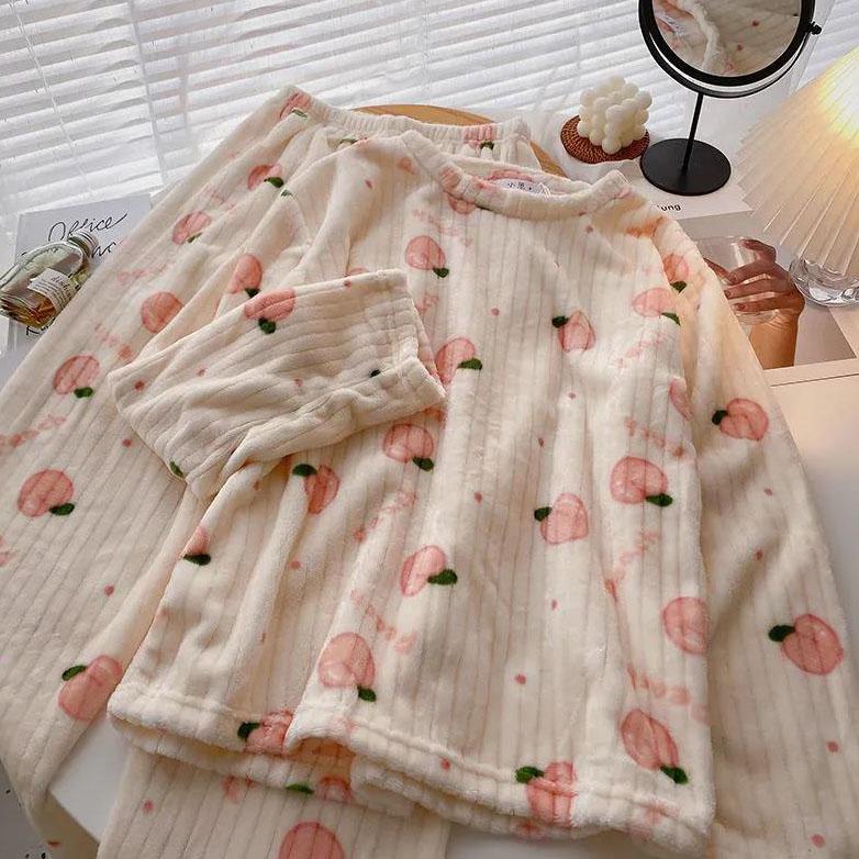 Women's Sweet Cute Peach Pajamas Two-piece Sleepwear Female Autumn and Winter Warm Flannel Home Suit