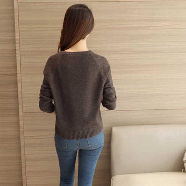 Autumn and Winter Knitted Sweater Short Round Neck Loose Top Simple Long-sleeved Women's Bottoming Shirt