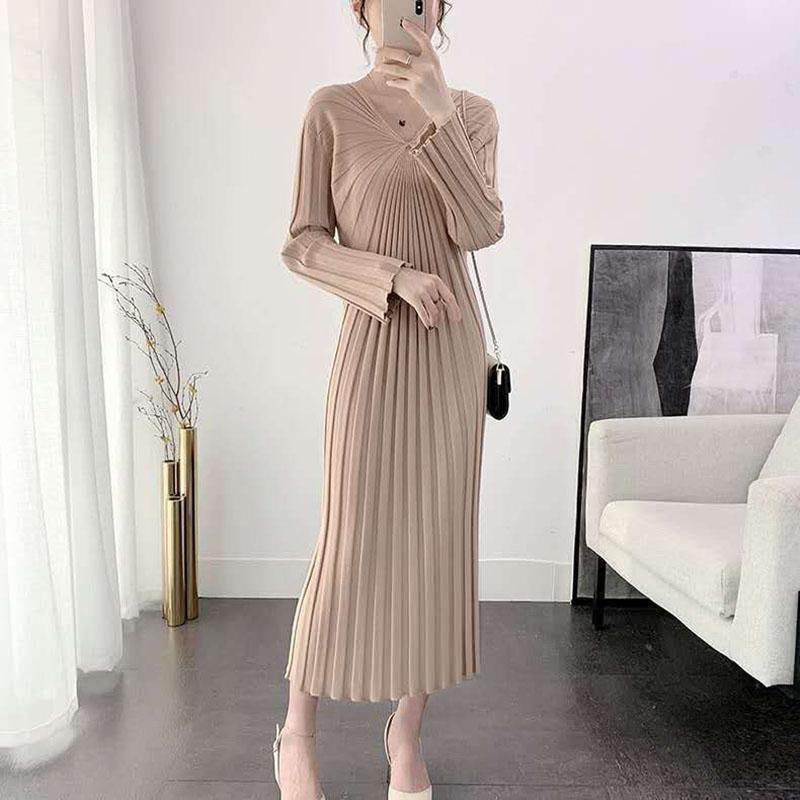 Autumn and Winter Long Knitted Dress Slim Fashion V-neck Sweater Dress Solid Color Women's Pleated Dress