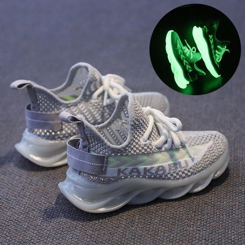 Parent Child Shoes Large Children's Coconut Shoes Night Lighting 2020 Breathable Mesh Shoes for Boys and Girls Soft Sole