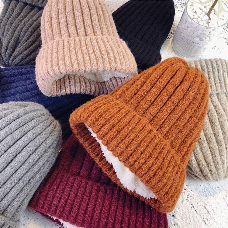 Windproof hat Winter Warm hat Thick hat Fashion Woman hat Plush Cotton hat Trendy wild hat