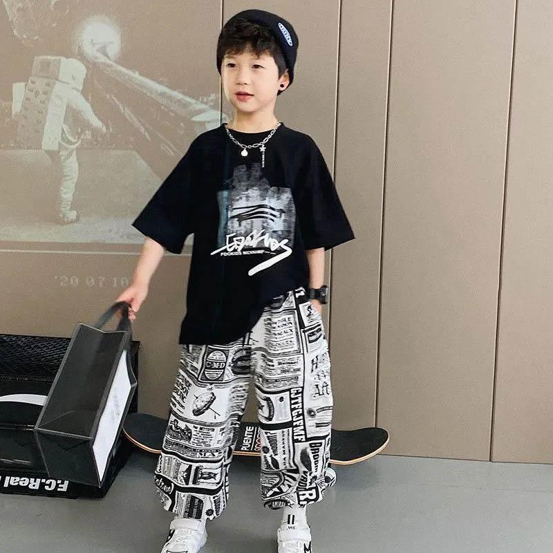 Boys Cotton Short Sleeve Summer Thin Breathable Graffiti Top + Printed Loose Pants Casual Children's Two-piece Set