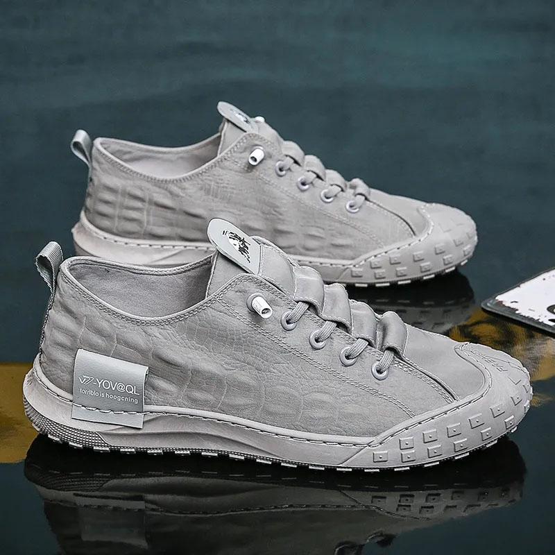 Men's Casual Shoes Spring and Summer Breathable Ice Silk Cloth Shoes Crocodile Pattern All-match Casual Sneakers Tie Running Shoes