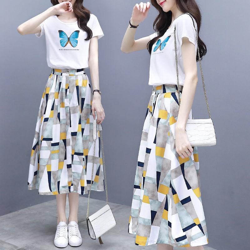 Women Summer 2 Pieces Skirt Set White Butterfly Print Short Sleeve T-shirt & High Waist Pattern Print Mid-length Bodycon Skirt Lady Casual Skirt Suit