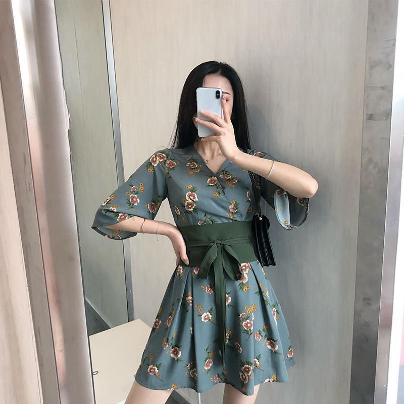 Women's Spring French Retro Elegant Stitching Slim High Waisted Platycodon Flower Dress