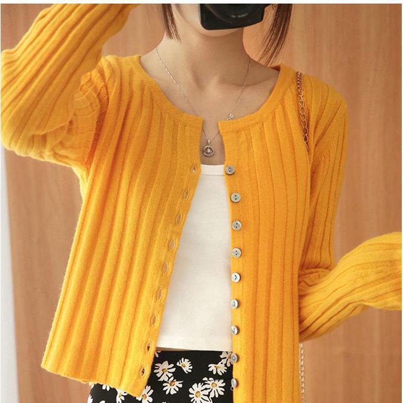 Autumn and Winter Knitted Sweater Fashion Casual Cardigan Jacket Short Long-sleeved Middle-aged Women's Top