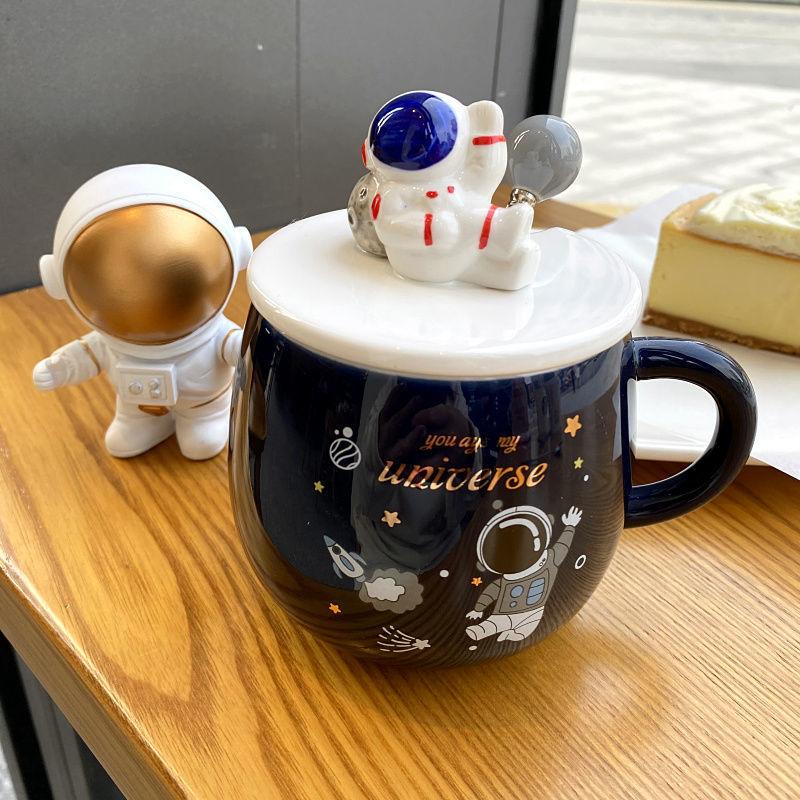 Starry Sky Mug with Lid Spoon Astronaut Ceramic Cup Nordic Male and Female Students Milk Coffee Cup Couple Cup