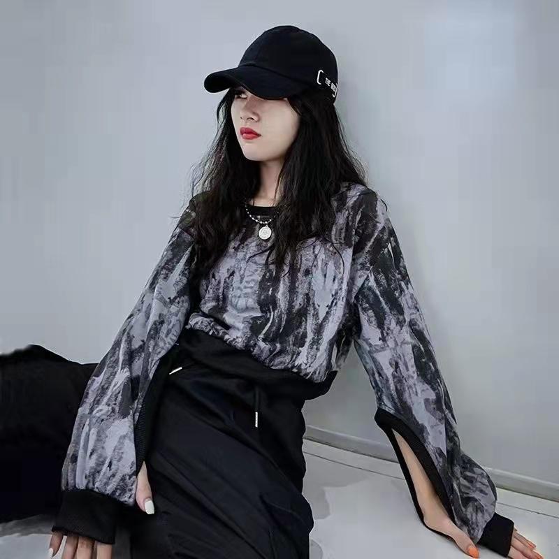 Women's Sweater Spring and Summer Korean Version Loose Harajuku Style Tie-dye Ripped Sweater Short Thin Long-sleeved Top