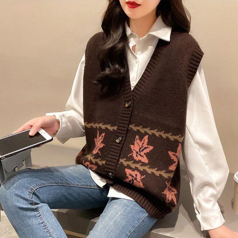 Spring and Autumn Fashion Knitted Vest Cardigan Loose and Versatile Tops Fashion Jacquard Women Sweater