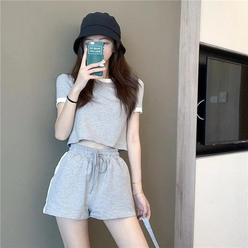 2PCS Summer Thin Short-sleeved Tops and Shorts Two-piece Sports Suits Casual Age-reducing Women's Clothing Workout Clothes Set Jogging Suit