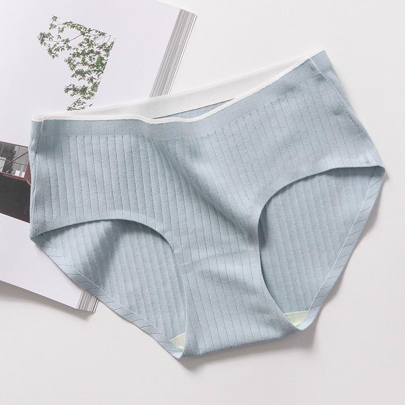 4Pcs/Set Women's Solid Color Panties Cotton Crotch Mid Waist Underpants Large Size Casual Seamless Briefs