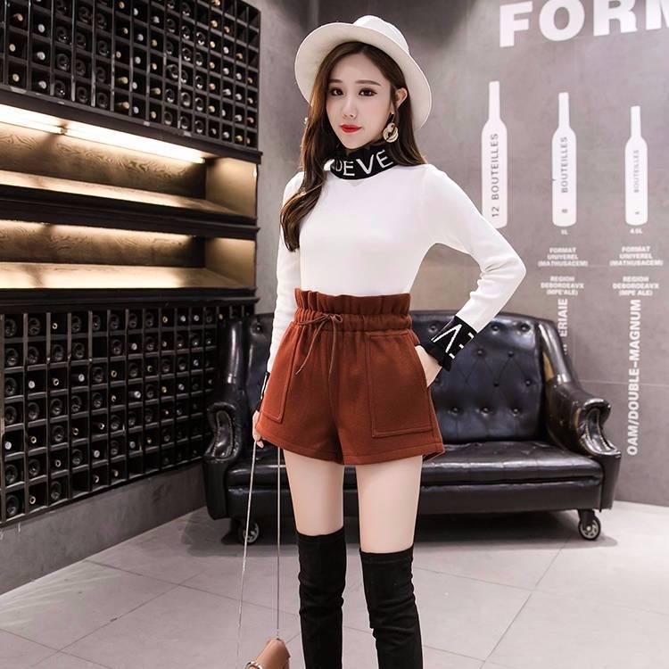 Fashionable Women Loose Short Pants Wide Leg Woolen Fashion Material Breathable Casual Wide Leg