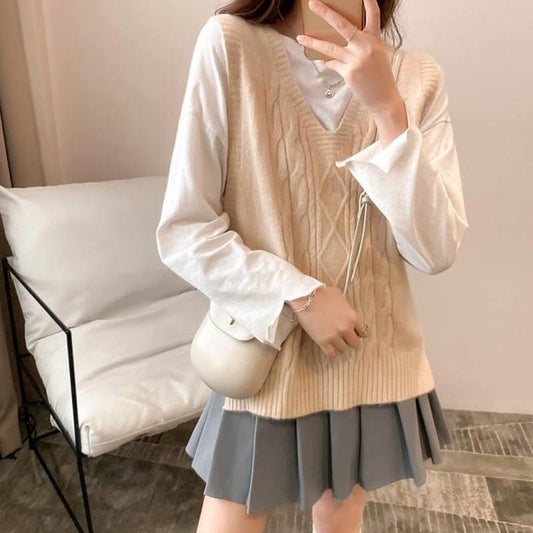 Spring Autumn College Style V-neck Sleeveless Vest Sweater Women Loose Casual Vest Vest Sweater Students