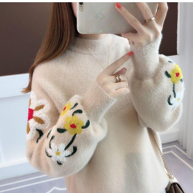 Non-shedding Long-sleeved Fashion Top Plus Size Sweet Embroidered Sweater Women