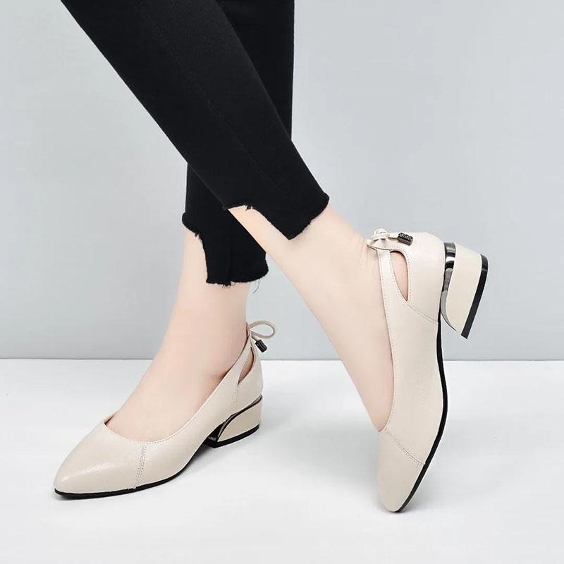 Soft Leather Shoes Women Spring Summer Work Low Heels Pointed Shoes Shallow Mouth Shoes Ladies Thick with Work Shoes