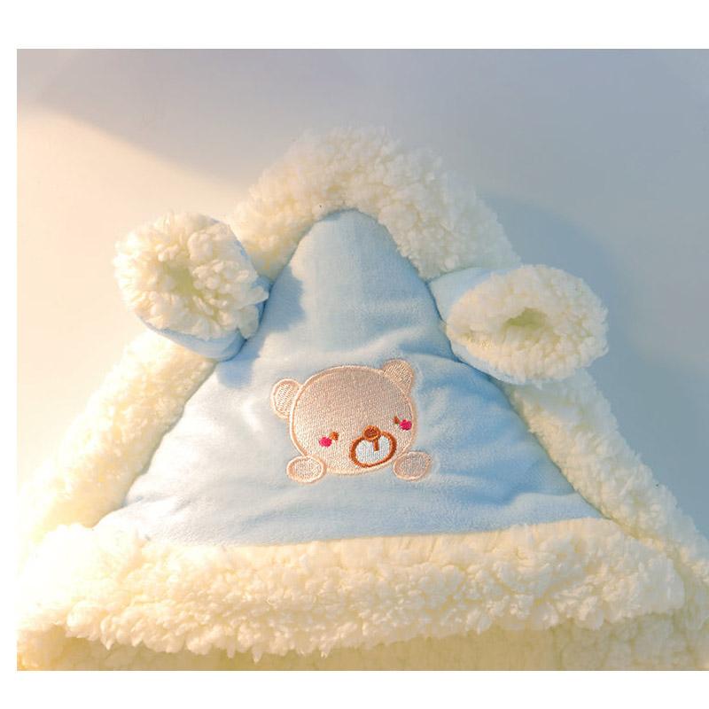 Baby Holding Quilt Thickened Autumn and Winter Newborn Cloak Multifunctional Dual-purpose Going Out Coral Velvet Blanket