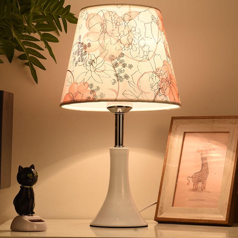 Led Table Lamp for Bedroom Bedside Lamp Modern Desk Lamp Vintage Retro Night Light for Living Room